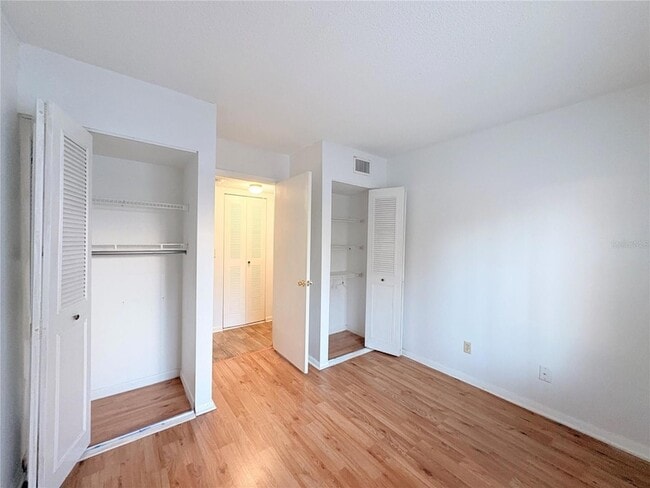 Building Photo - 8213 Sun Spring Cir