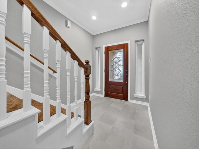 Building Photo - 1978 Indiana St