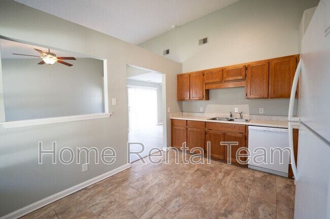 Building Photo - 148 Finn Cir