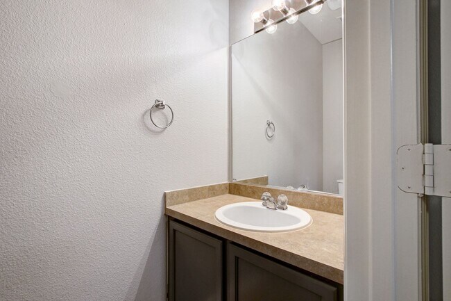 Building Photo - 3-Bedroom Townhouse with Open Floor Plan and Spacious Backyard Near Lackland AFB