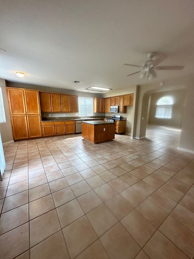 Building Photo - Need A Spacious  Home In Weston Ranch?