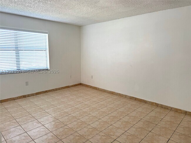 Building Photo - 14829 SW 80th St