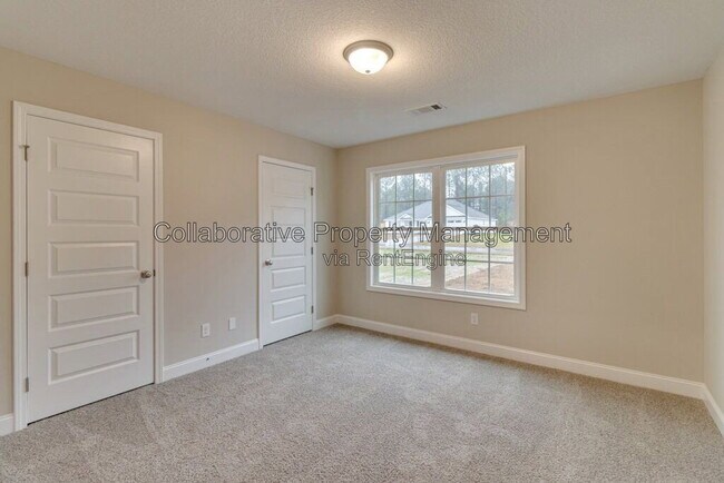 Building Photo - 338 Tallulah Bend