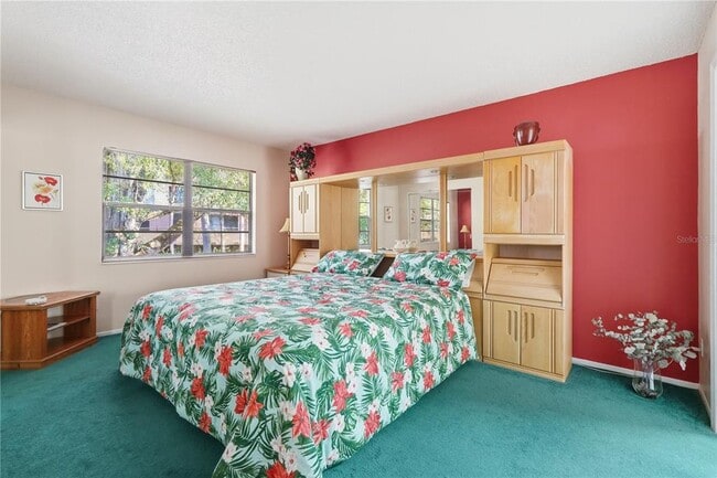 Building Photo - 3034 Eastland Blvd