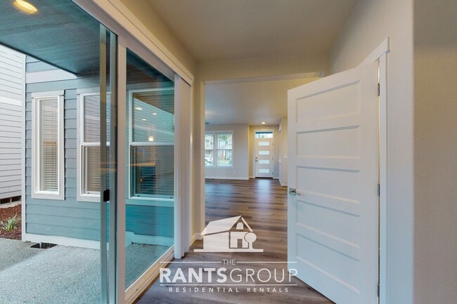 Building Photo - Built in 2023! Easy freeway access from Tumwater!