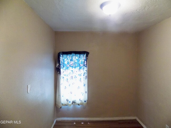 Building Photo - 3609 Sacramento Ave