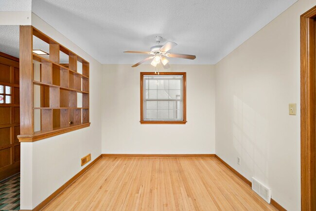 Dining room - 3322 Meridian Dr