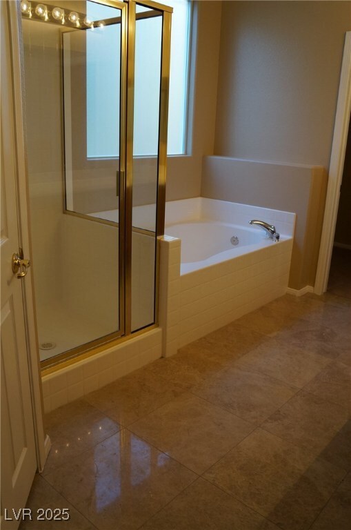 Building Photo - 235 Crooked Tree Dr