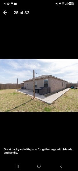 Building Photo - 15310 Albert Oak Dr