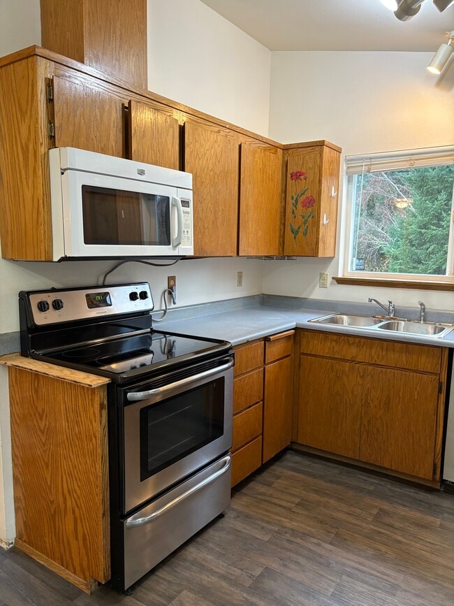 Building Photo - 4713 216th St Ct E