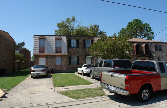 Primary Photo - 2124 Richland Ave