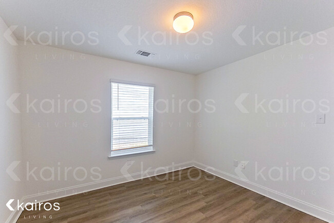 Building Photo - 11433 Camden Ct Cir