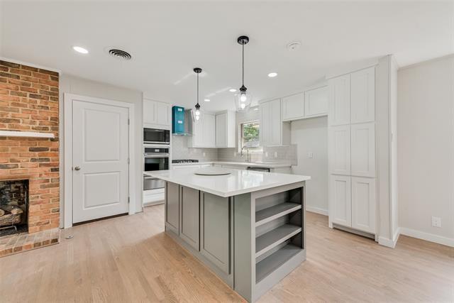 Building Photo - 1820 Sedona Ln