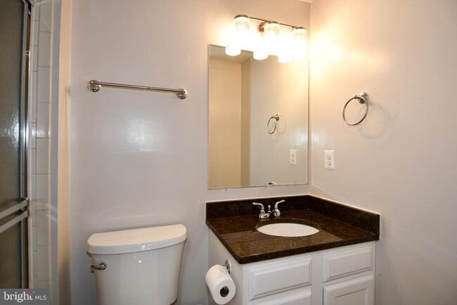 Building Photo - 1648 Fieldthorn Dr