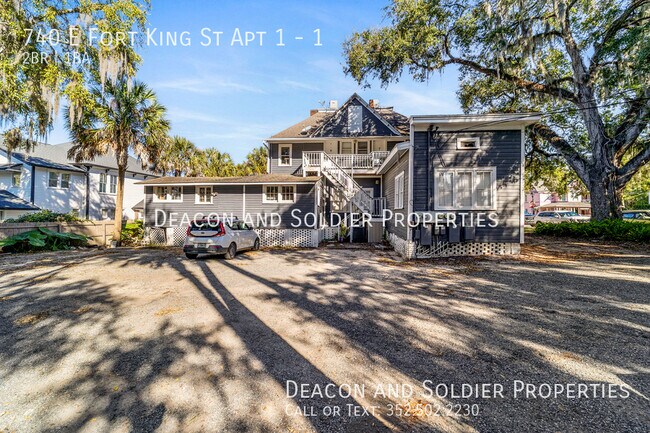 Building Photo - 740 E Fort King St