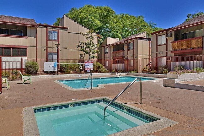 Building Photo - 5482 Adobe Falls Rd