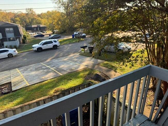 Building Photo - 505 Cross Creek Rd