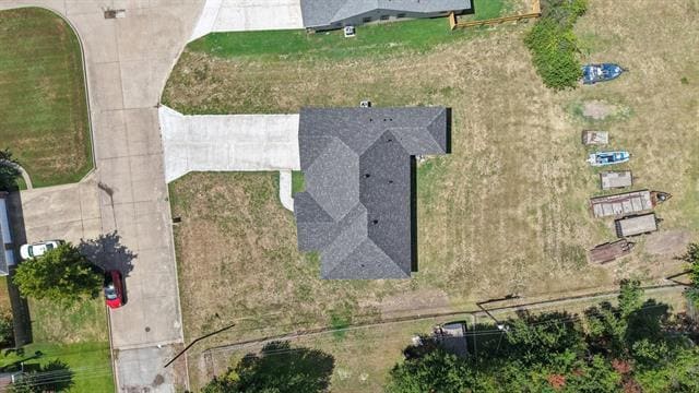 Building Photo - 1702 Kings Ln