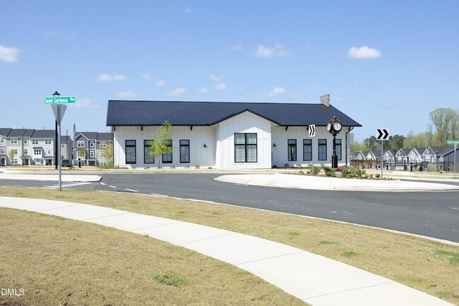 Building Photo - 1766 Night Sky Trl