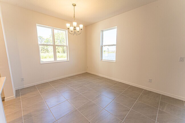 Building Photo - 5895 Vision Rd