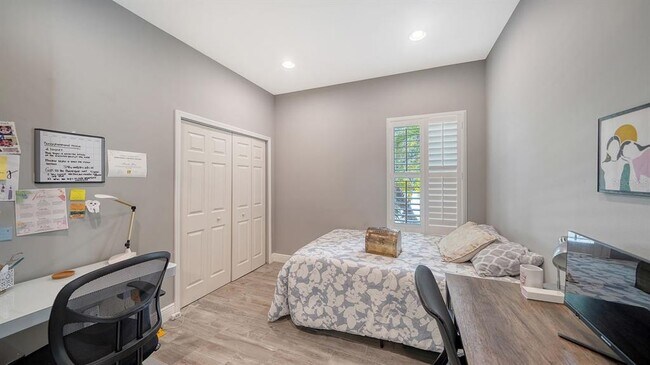 Building Photo - 11773 Forest Park Cir