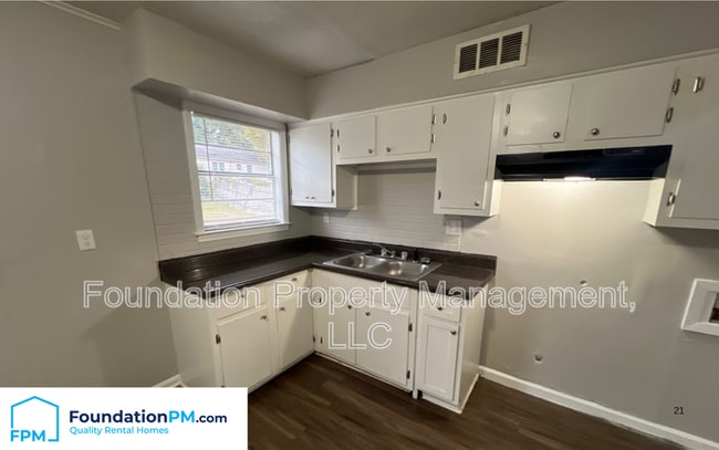 Building Photo - 4839 Applestone St