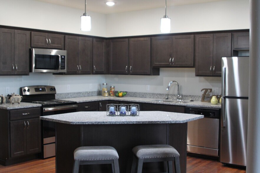 Rathbun Lofts 310 Broad St Utica NY 13501 Apartment Finder