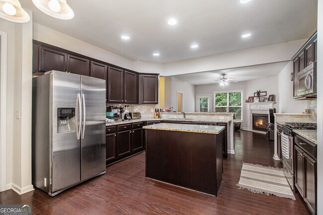 Building Photo - 3463 Flamingo Ln