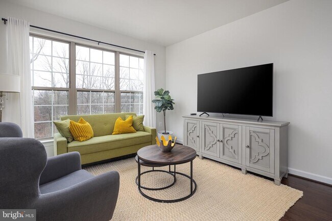 Building Photo - 7933 Turtle Crk Cir