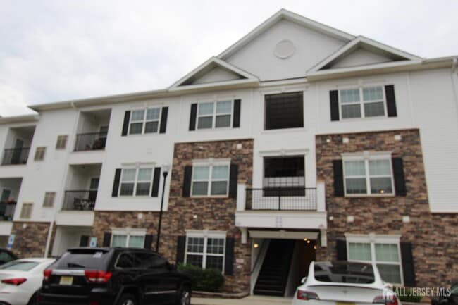 Primary Photo - 814 Stiller Ln