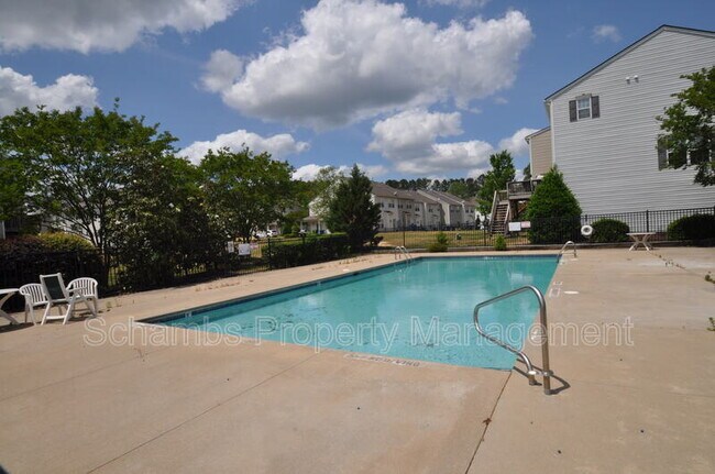 Building Photo - 5110 Neuse Commons Ln