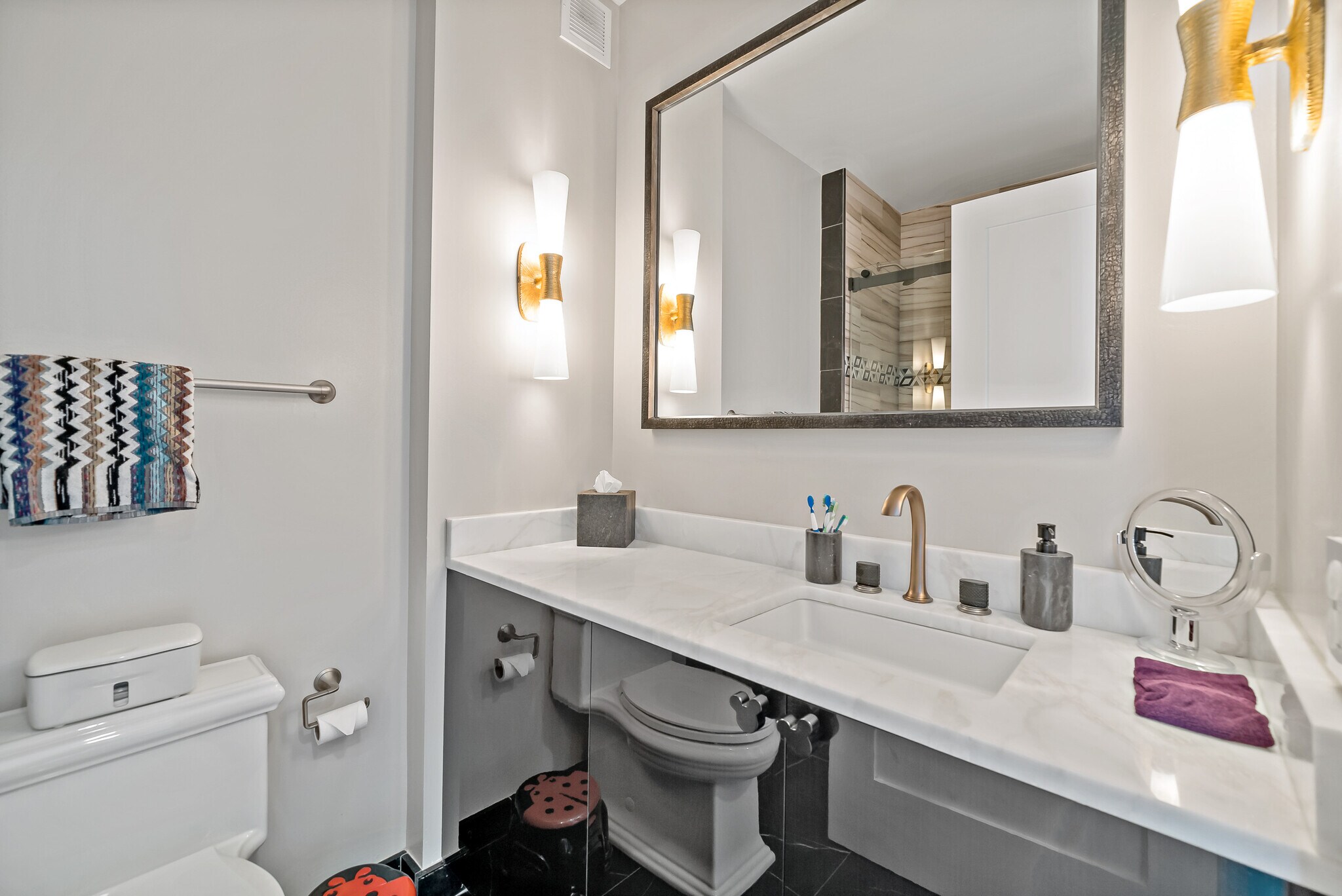 2nd Bathroom - 1414 S Penn Sq