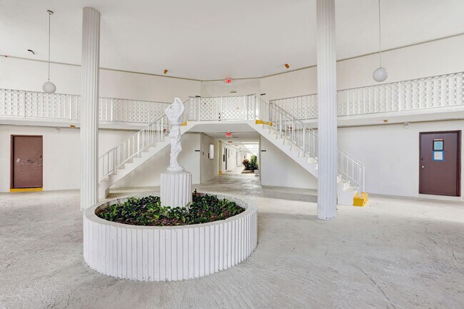 Building Photo - 6503 Winfield Blvd