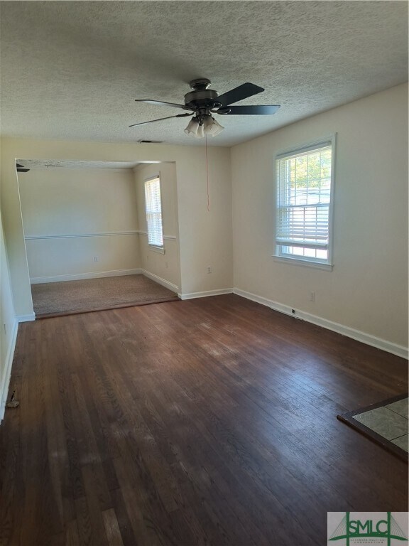 Building Photo - 3123 Robertson Ave