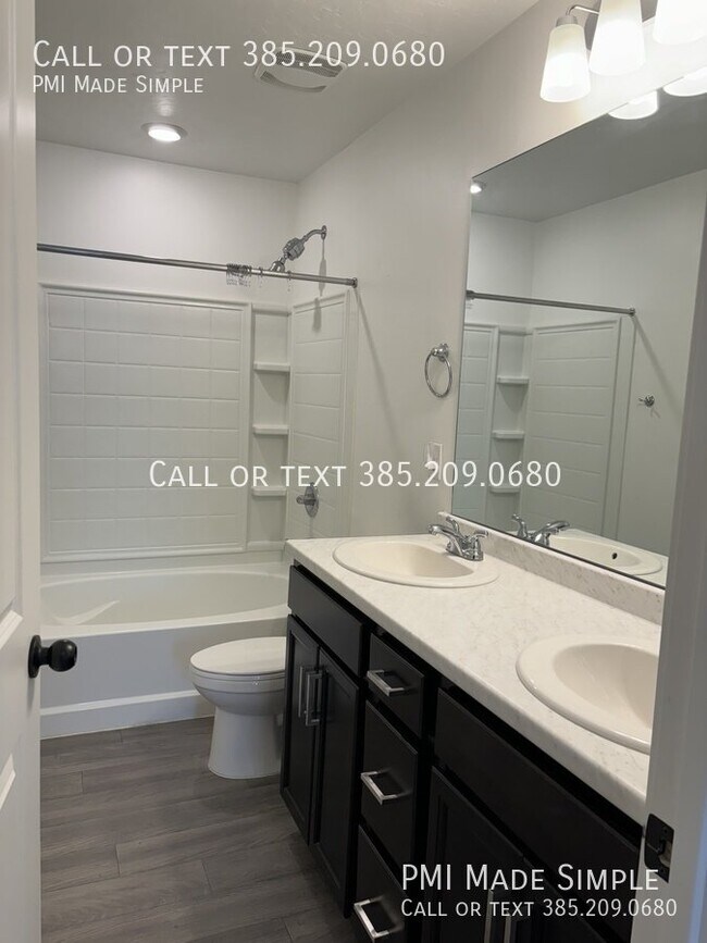 Building Photo - Modern and Spacious Home In Lehi with 2 Ca...