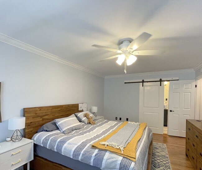 Building Photo - Leesburg Country Club 4 Bed 3.5 Bath SFH F...