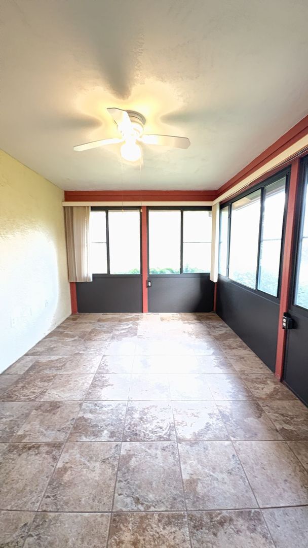 Building Photo - This amazing home located in the S Section of Palm Coast