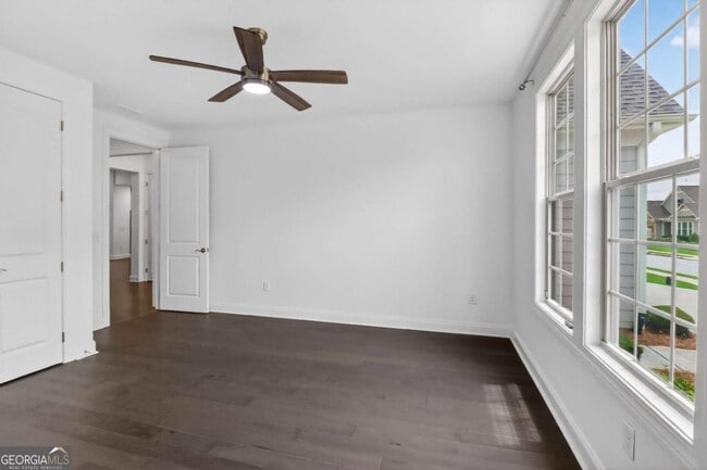 Building Photo - 408 Cottonwood Cir