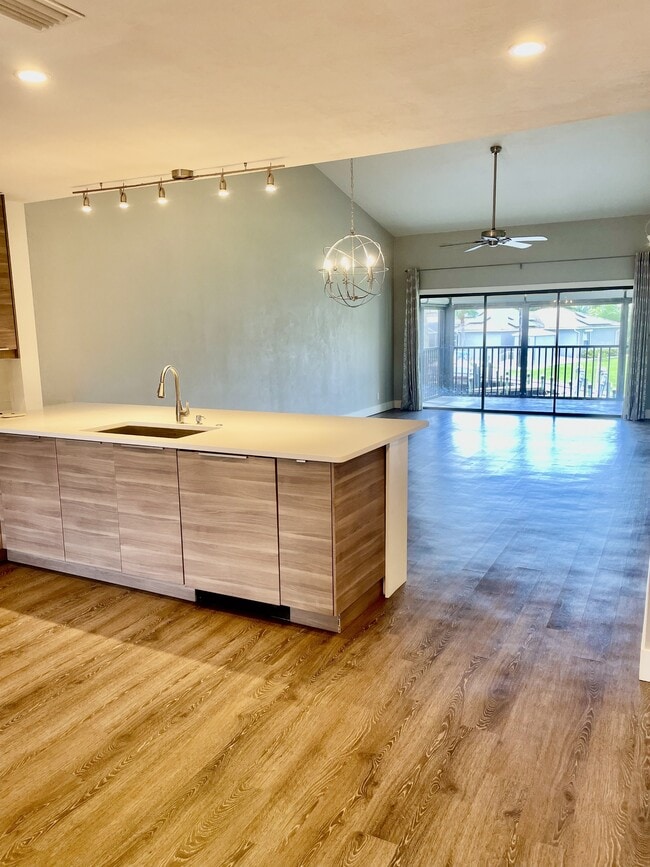 Building Photo - 15493 Admiralty Cir