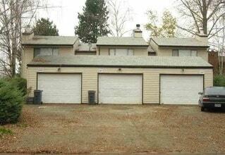 Building Photo - 1345-MHH1345 Fabry Rd SE