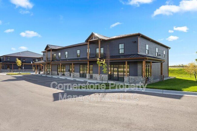 Building Photo - 8781 Lexington Ave