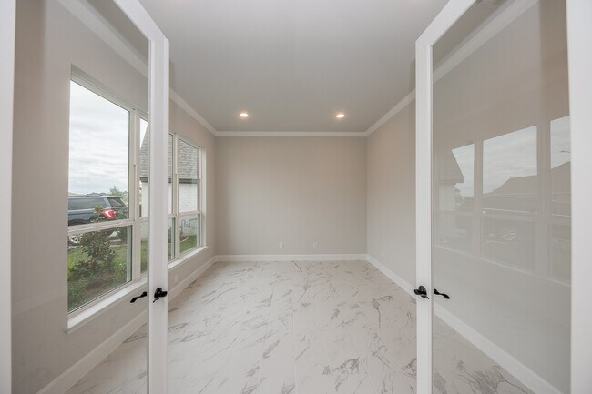 Building Photo - 21515 Blue Porterweed Trl