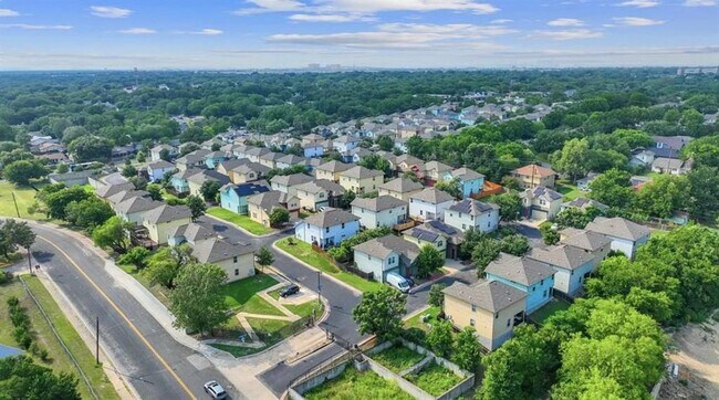 Building Photo - 5420 Juniper Jct Ln