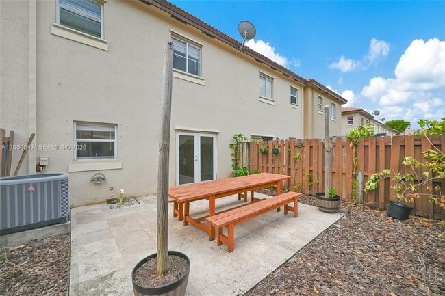 Building Photo - 8885 SW 221st Terrace