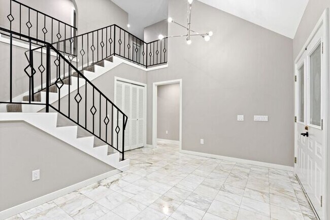 Building Photo - Stunning Private AIR CONDITIONED Dream Home in Coveted Bridal Trails