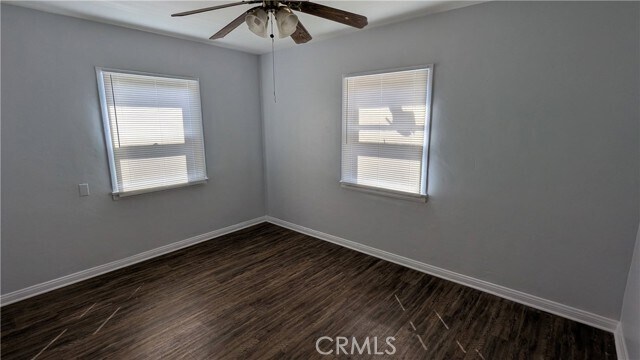 Building Photo - 8801 Valley View St