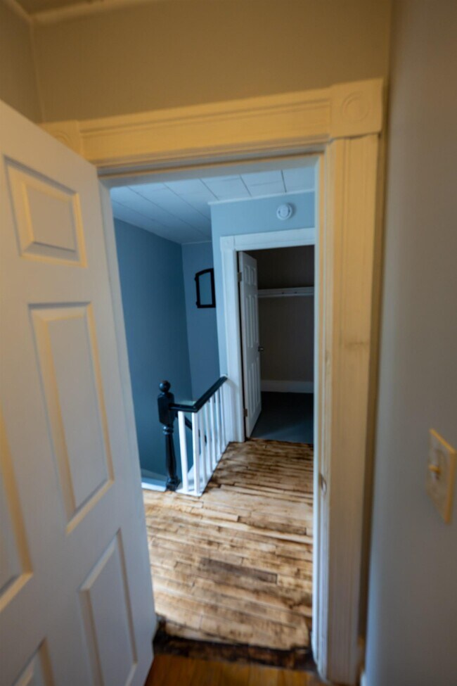 Building Photo - 125 Tarrytown Rd