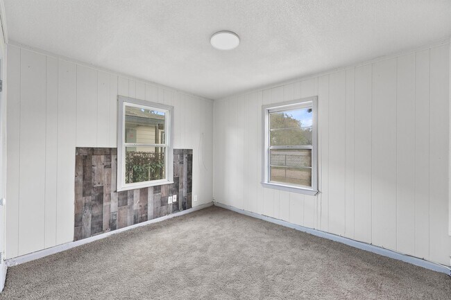 Building Photo - 4313 Engleford St