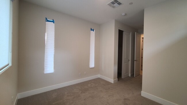 Building Photo - Townhome located in Trilogy community in Summerlin.