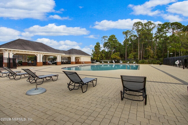 Building Photo - 13407 Devan Lee Dr E